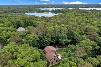 221 Greenland Pond Rd, Brewster, MA 02631