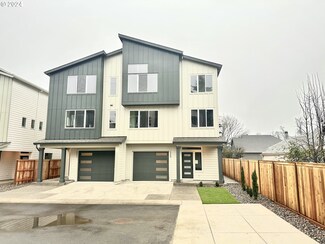 15509 SW Bellagio Ct, Portland, OR 97224