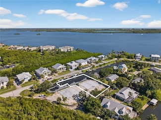 5270 94 Ln, Wabasso, FL 32958