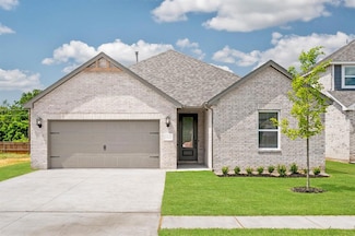 11832 SW 30th St, Yukon, OK 73099