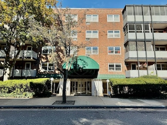 100 Lincoln Ave Unit 10A, Mineola, NY 11501