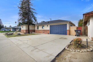 2404 W Walnut Ave, Visalia, CA 93277