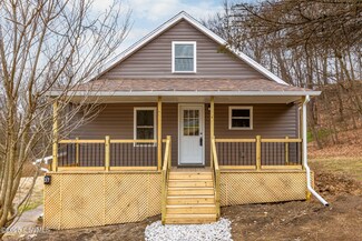 37 Rock St, Nanticoke, PA 18634