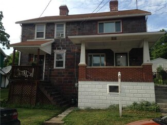 117 & 119 S Pine St, Ellsworth Boro, PA 15331