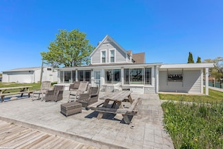 7650 S Channel Dr, Harsens Island, MI 48028