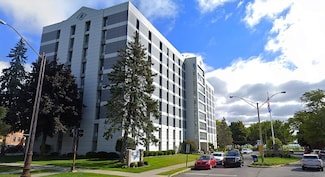 2651 Biddle Ave, Wyandotte, MI 48192