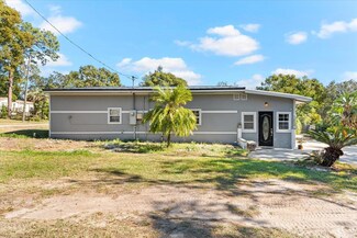 7424 Lance St, Zephyrhills, FL 33541