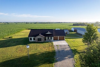 6501 260th St, Albia, IA 52531