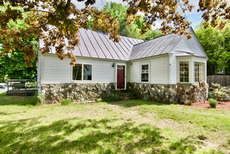 85 Mount Pleasant Ave, Skowhegan, ME 04976