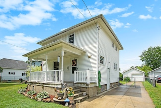 818 Eaton St, Jackson, MI 49202