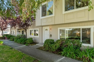 736 Pinta Ln, Foster City, CA 94404