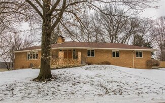 3211 Wakonda Ct, Des Moines, IA 50321