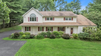 42 Wilder Rd, Monsey, NY 10952