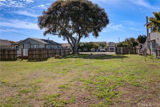 2031 Ocean St, Oceano, CA 93445