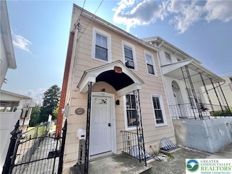 110 Front St, Catasauqua, PA 18032