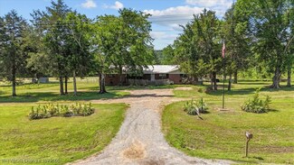 23805 U S 270, Howe, OK 74940