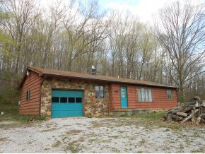 5231 S Black Ankle Rd, Bloomfield, IN 47424