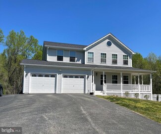 831 Alameda Dr, Huntingtown, MD 20639