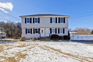 15 Sunflower Ln Unit B, Westfield, MA 01085