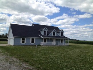 5913 Yoder Rd, Yoder, IN 46798