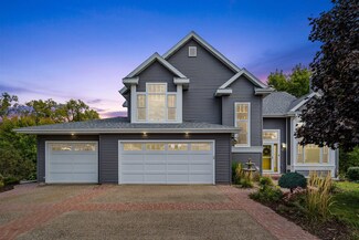 140 Creek Dr, Benton, WI 53803