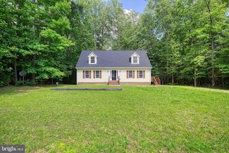 65 Francis St, Montross, VA 22520