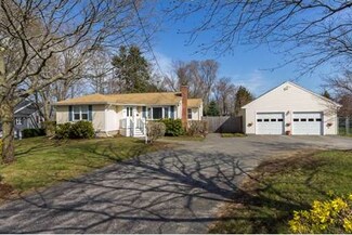 5 Graymore Rd, Waltham, MA 02451
