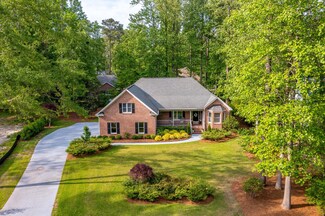 104 Tred Avon Ct, Chocowinity, NC 27817