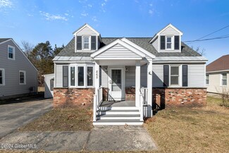 865 Kings Rd, Schenectady, NY 12303