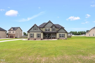 6227 Shannon Woods Way, Hope Mills, NC 28348