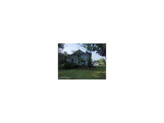 14415 W Akron Canfield Rd, Berlin Center, OH 44401