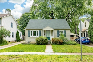 708 Dwight St, Ypsilanti, MI 48198