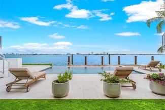1490 NE 101st St, Miami Shores, FL 33138