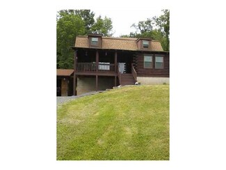 272 Pleasant Valley Rd, Lyons, NY 14489