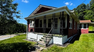 346 Main St, Quinwood, WV 25981