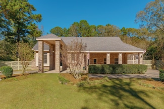 18 Woodchuck Dr, Hattiesburg, MS 39402