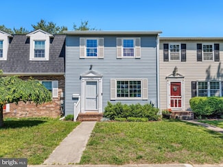 7740 Moonfall Ct, Pasadena, MD 21122