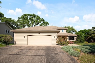 12086 Holly St NW, Coon Rapids, MN 55448