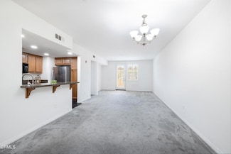 242 Riverdale Ct Unit 829, Camarillo, CA 93012