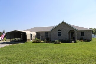 7600 S Burlington Dr, Muncie, IN 47302