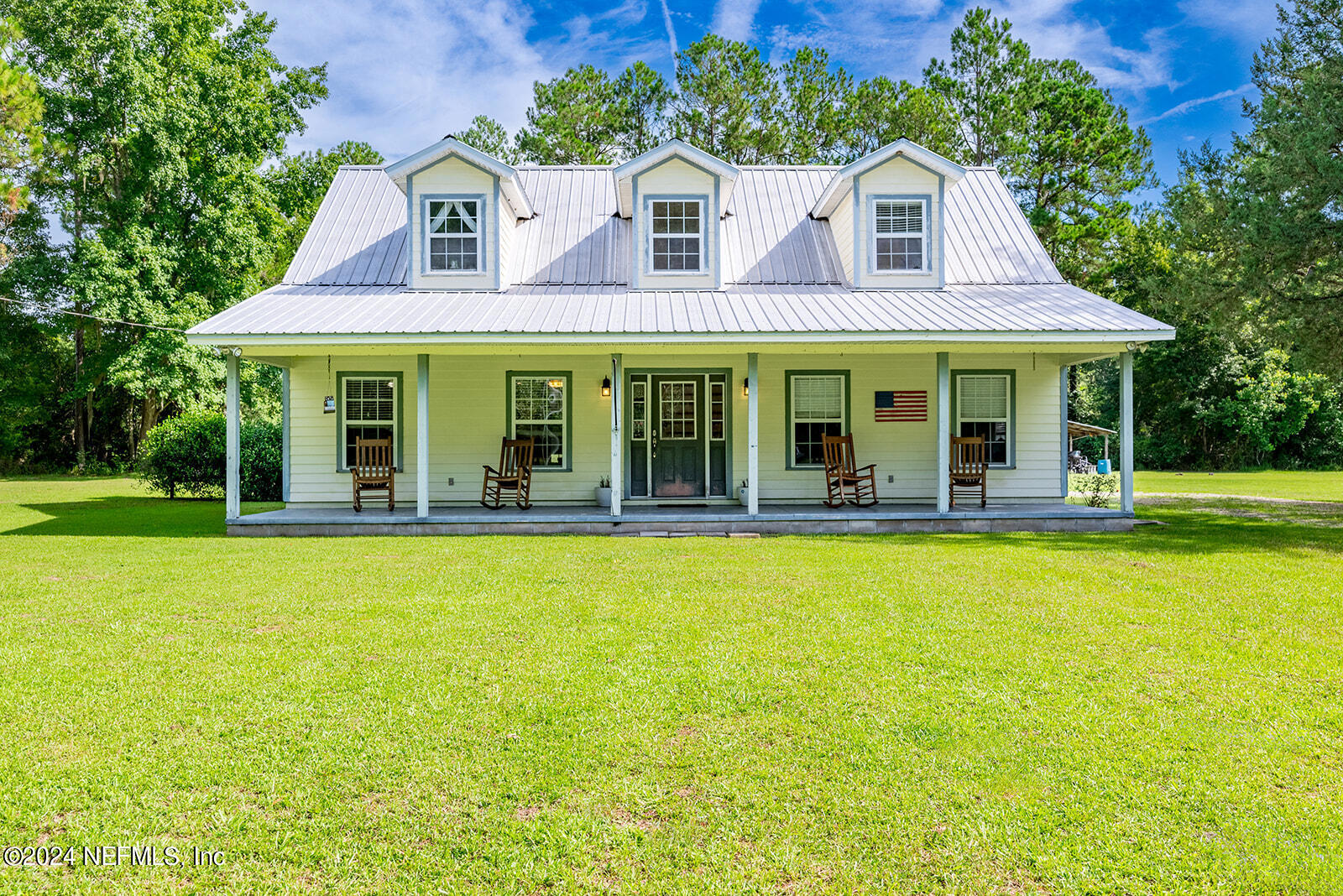 3993 NW 233rd St, Lawtey, FL 32058