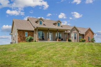 2360 SE 108th St, Runnells, IA 50237