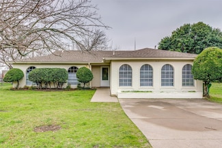 213 Rolling Hills Dr, Aledo, TX 76008