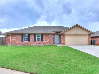 9311 Peachtree Ln, Oklahoma City, OK 73130