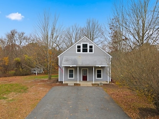 620 Plymouth St, Middleboro, MA 02346