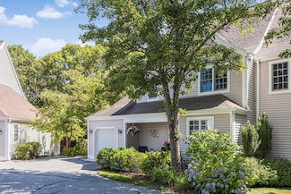 24 Hampton Ct Unit 24, Mashpee, MA 02649