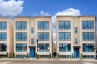 2447 W Irving Park Rd Unit 3W, Chicago, IL 60618