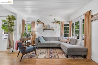 3148 Sylvan Ave, Oakland, CA 94602