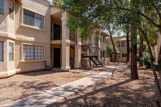 925 S Longmore Unit 201, Mesa, AZ 85202