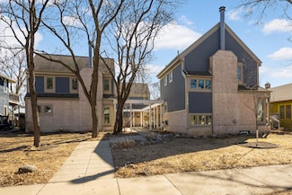 2409 24th Ave S, Minneapolis, MN 55406